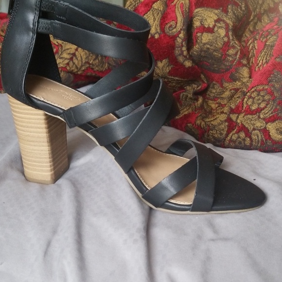 Shoes - Picture 3 of 3